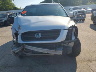 2004 HONDA PILOT EX view, angle 5