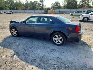 Vista de 2007 CHRYSLER 300, ángulo 2