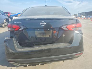 Vue de 2024 NISSAN VERSA S, angle 6