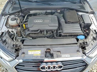 Вид 2018 AUDI A3 PREMIUM, угол 11