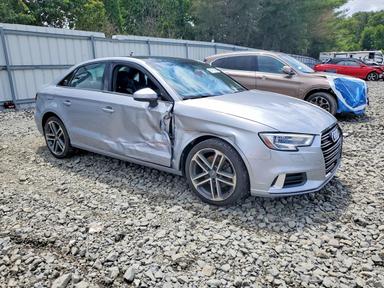 Вид 2018 AUDI A3 PREMIUM, угол 4