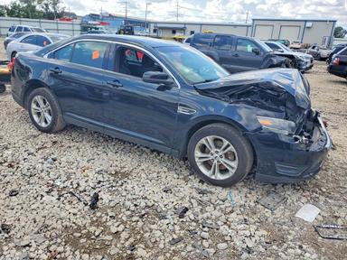 Вид 2016 FORD TAURUS SEL, угол 4