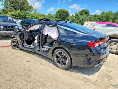 Вид 2022 KIA K5 GT LINE, угол 2