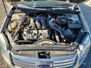 Vue de 2008 FORD FUSION SE, angle 11