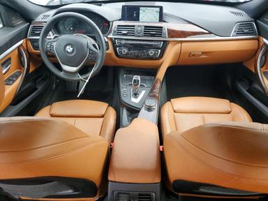Вид 2019 BMW 330XI GT, угол 8