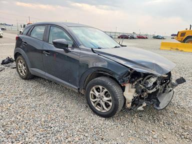 Вид 2017 MAZDA CX-3 SPORT, угол 4