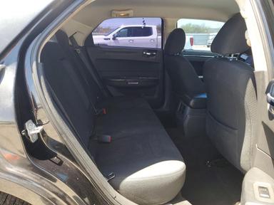 Вид 2008 CHRYSLER 300 LX, угол 10