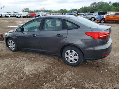 Vue de 2016 FORD FOCUS S, angle 2