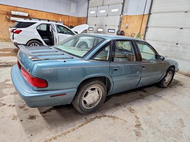 منظر 1996 BUICK REGAL GRAN SPORT، زاوية 3