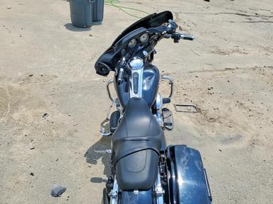 منظر 2013 HARLEY-DAVIDSON FLHX STREET GLIDE، زاوية 6