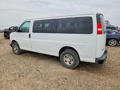 Вид 2014 CHEVROLET EXPRESS G2500 LS, угол 2