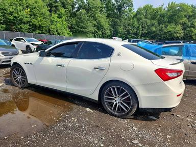 Vedere 2017 MASERATI GHIBLI S, unghi 2