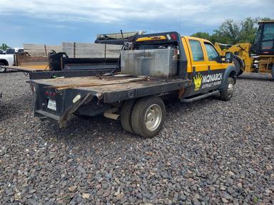 Vista de 2012 FORD F450 SUPER DUTY, ángulo 3