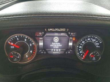 Vue de 2022 RAM 3500 LARAMIE, angle 9