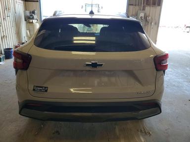 Vista de 2026 CHEVROLET TRAX ACTIV, ángulo 6