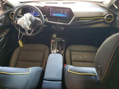 Vista de 2026 CHEVROLET TRAX ACTIV, ángulo 8