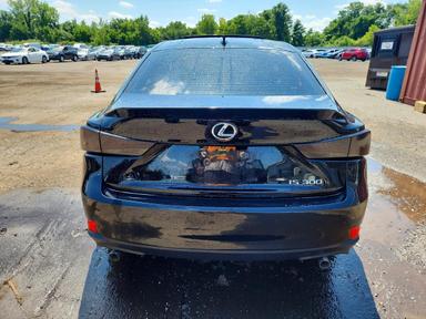 Vedere 2019 LEXUS IS 300, unghi 6