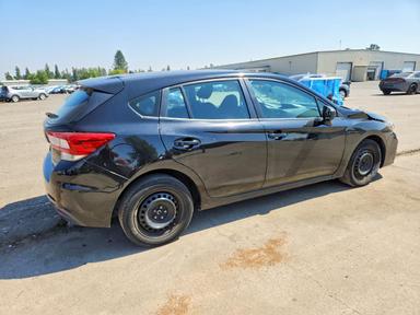 منظر 2019 SUBARU IMPREZA، زاوية 3