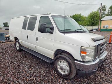 منظر 2008 FORD E250 DELIVERY VAN، زاوية 4