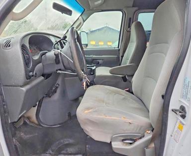 منظر 2008 FORD E250 DELIVERY VAN، زاوية 7