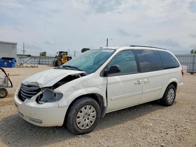 2007 CHRYSLER TOWN &amp; COUNTRY LX view, angle 1