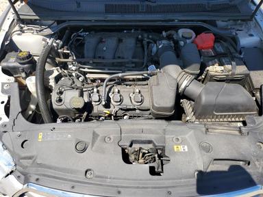 Vue de 2018 FORD TAURUS SE, angle 11