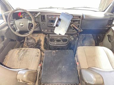 Вид 2012 CHEVROLET EXPRESS G2500, угол 8