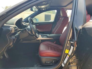 منظر 2016 LEXUS IS 200T، زاوية 7
