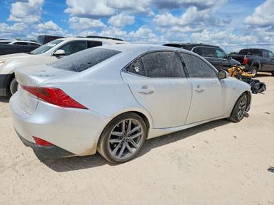 Vista de 2019 LEXUS IS 350, ángulo 3