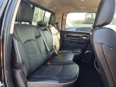 Vista de 2022 RAM 2500 LARAMIE, ángulo 10