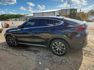 2022 BMW X6 XDRIVE40I view, angle 2