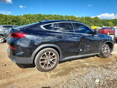 2022 BMW X6 XDRIVE40I view, angle 3