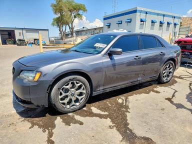 منظر 2016 CHRYSLER 300 S، زاوية 1