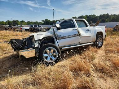 Vue de 2013 GMC SIERRA C1500 SLE, angle 1