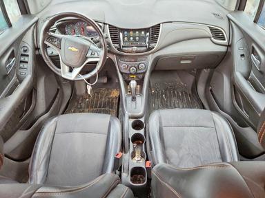 Vue de 2019 CHEVROLET TRAX 1LT, angle 8