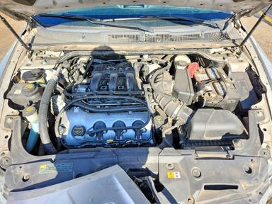 Vue de 2010 FORD TAURUS LIMITED, angle 11