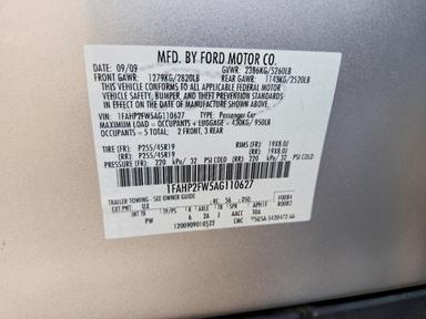 Vue de 2010 FORD TAURUS LIMITED, angle 13