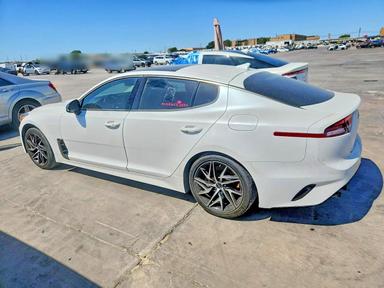 Vedere 2023 KIA STINGER GT LINE, unghi 2