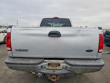 Vista de 2005 FORD F250 SUPER DUTY, ángulo 6