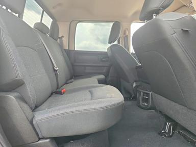 Вид 2020 RAM 2500 TRADESMAN, угол 10