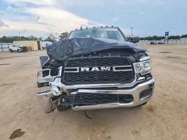 Вид 2020 RAM 2500 TRADESMAN, угол 5