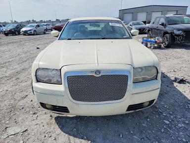 Vue de 2006 CHRYSLER 300 TOURING, angle 5