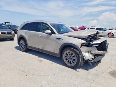 Вид 2026 MAZDA CX-90 PREFERRED, угол 4