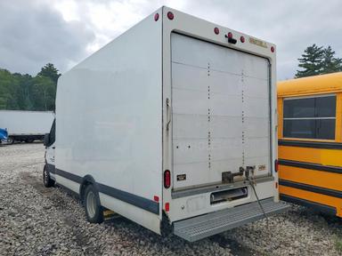 منظر 2023 FORD TRANSIT T-350 HD DELIVERY TRUCK، زاوية 2