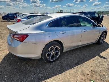 Vedere 2021 CHEVROLET MALIBU LT, unghi 3