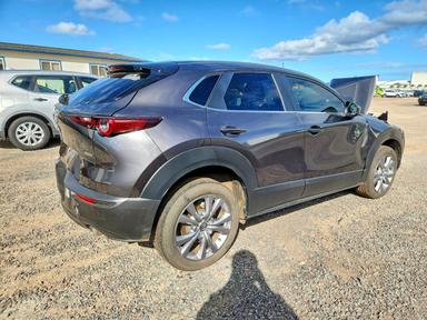 2021 MAZDA CX-30 PREFERRED view, angle 3