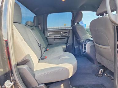 2023 RAM 3500 BIG HORN view, angle 10