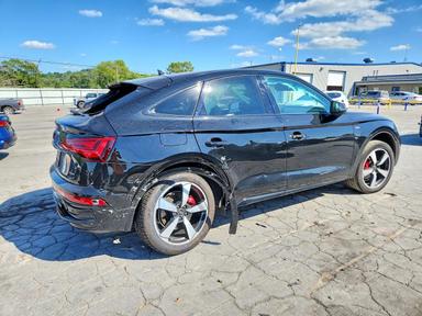 منظر 2024 AUDI Q5 SPORTBACK PRM PLS 45، زاوية 3