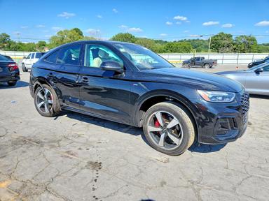 منظر 2024 AUDI Q5 SPORTBACK PRM PLS 45، زاوية 4
