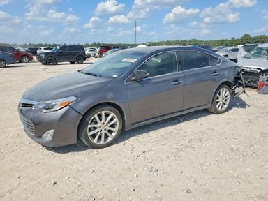 منظر 2013 TOYOTA AVALON LIMITED، زاوية 1